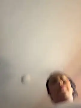 latina curvy22 online show from January 14, 2026, 11:52 pm