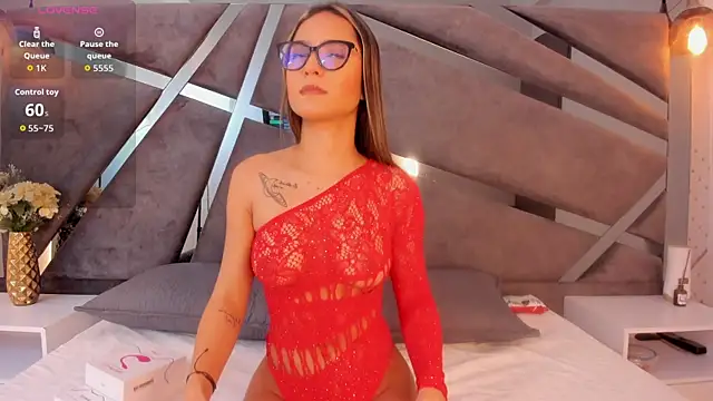 miia reeves  online show from November 28, 2025, 12:05 pm