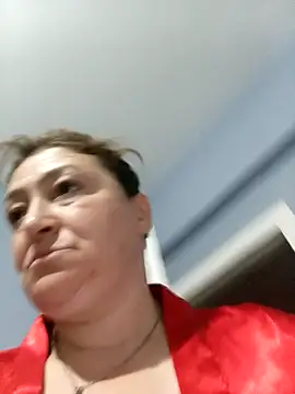  ateslisinirsiz  online show from September 17, 2025, 3:30 am