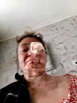  ateslisinirsiz  online show from September 27, 2025, 5:24 am