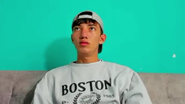 Snapshot of Maikol_Ortiz chatting on February 3, 2026, 2:11 pm Maikol Ortiz online show from February 3, 2026, 2:11 pm