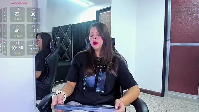 Charlotte-Star online show from October 20, 2025, 8:42 pm