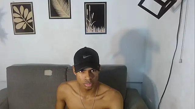 criss zuri online show from September 17, 2025, 7:16 pm