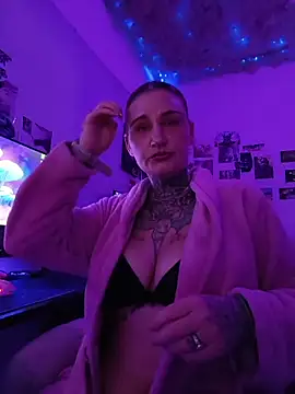 blazed vixen online show from March 13, 2026, 11:21 pm