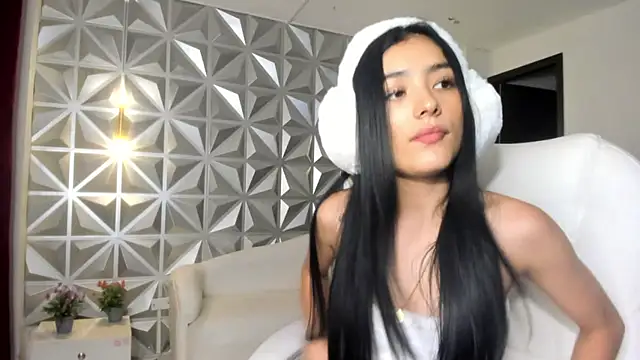 zoerouse  online show from January 8, 2026, 8:26 pm