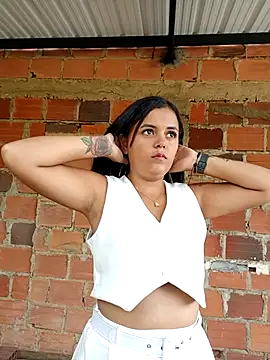 Naugthy-Mey online show from October 4, 2025, 1:23 pm