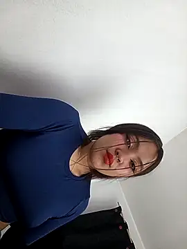  SharonFox online show from September 28, 2025, 5:47 am
