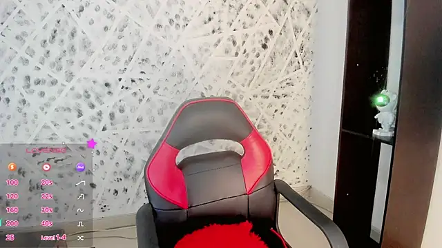 MIA HOT23CM S7S online show from October 30, 2025, 12:03 pm