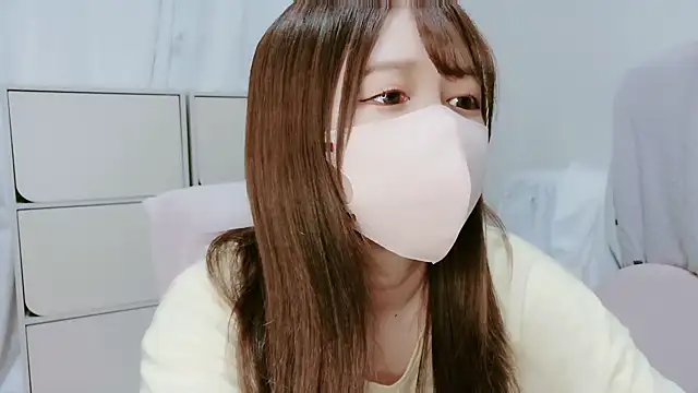 Snapshot of Hanachan_Gcup_ chatting on September 19, 2025, 3:27 pm Hanachan Gcup online show from September 19, 2025, 3:27 pm