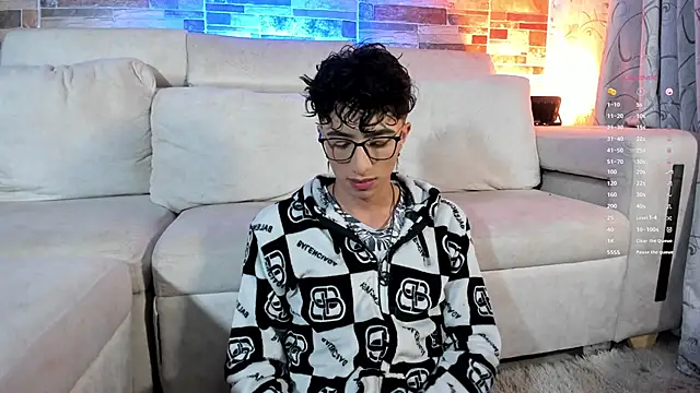 mhatias  online show from February 6, 2026, 4:41 am