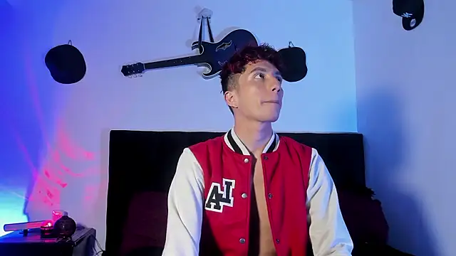 mhatias  online show from February 18, 2026, 1:58 am