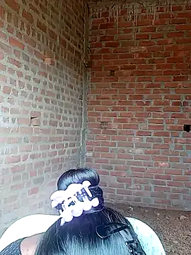 Hema4545 online show from October 19, 2025, 9:45 am