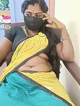 Snapshot of tamilammukuttyy chatting on June 28, 2026, 4:02 pm tamilammukuttyy online show from June 28, 2026, 4:02 pm