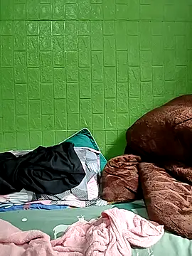 Tin tanny online show from November 14, 2025, 5:22 am