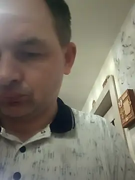 SummerArthur online show from September 15, 2025, 5:02 pm