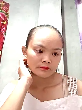 Snapshot of xinhxinhcute chatting on September 14, 2025, 10:48 am xinhxinhcute online show from September 14, 2025, 10:48 am
