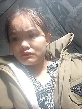 xinhxinhcute online show from December 16, 2025, 3:00 am