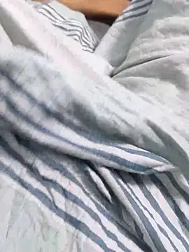 Bangladeshi Big male online show from October 20, 2025, 8:31 pm