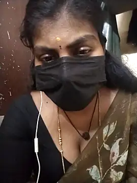 Snapshot of Nithiila chatting on February 3, 2026, 8:52 am Nithiila online show from February 3, 2026, 8:52 am