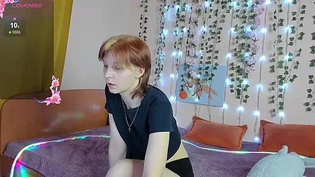 AudreyyKim online show from November 27, 2025, 8:04 am