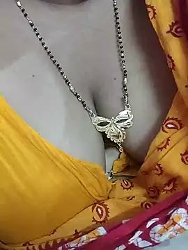 desi boudi87 online show from February 14, 2026, 5:18 am