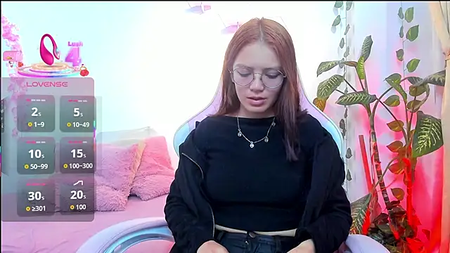 Jade22   online show from October 3, 2025, 2:07 pm