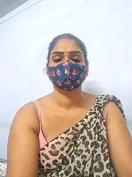 sherlin24 online show from November 6, 2025, 4:22 pm