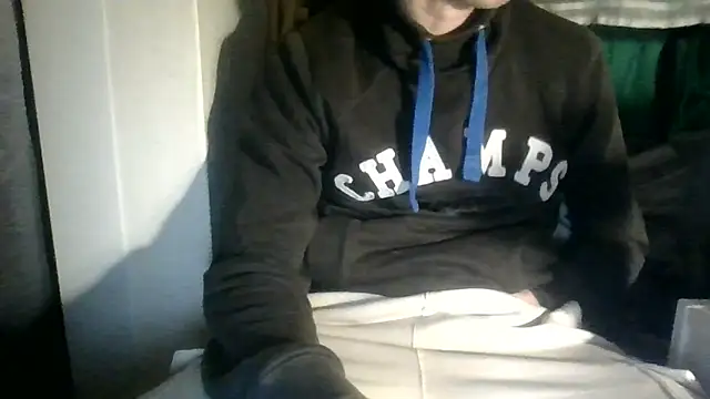 juju78jujuu online show from October 25, 2025, 6:30 pm