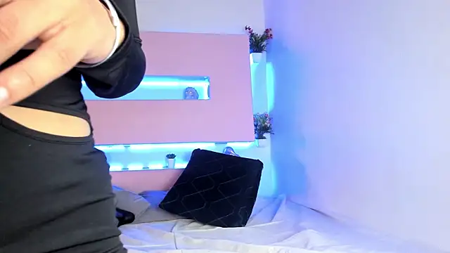 Zairaa Fox online show from November 1, 2025, 7:30 pm