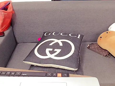 Funnygirl 9x online show from February 28, 2026, 2:33 am