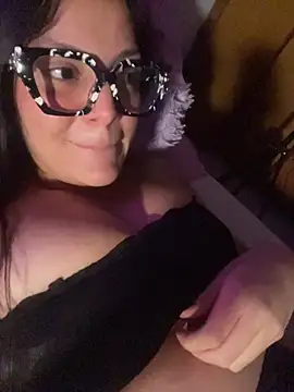 alilith online show from June 28, 2026, 4:52 am