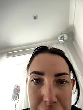 Remirosee online show from November 26, 2025, 10:15 am