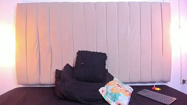 escar let online show from February 18, 2026, 5:05 am