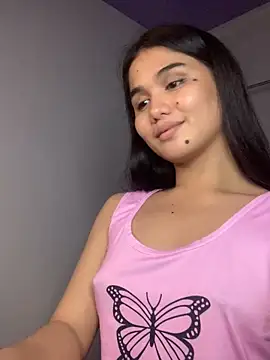 AngelHille online show from September 27, 2025, 4:51 am