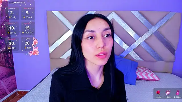 Snapshot of Laia_and_Damian chatting on September 18, 2025, 7:50 pm Laia and Damian online show from September 18, 2025, 7:50 pm