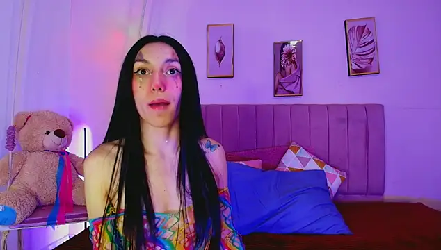 Snapshot of Laia_and_Damian chatting on October 21, 2025, 12:04 pm Laia and Damian online show from October 21, 2025, 12:04 pm