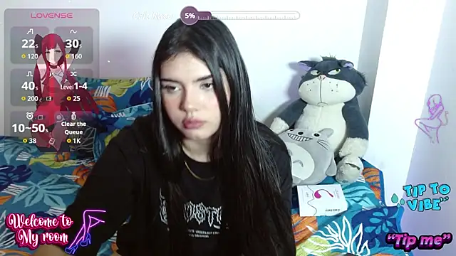 Emma yui19 online show from October 28, 2025, 11:25 pm