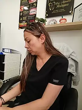 Madisson-04  online show from June 17, 2026, 2:27 pm