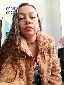 Snapshot of Madisson-04_ chatting on February 27, 2026, 12:16 pm Madisson-04 online show from February 27, 2026, 12:16 pm