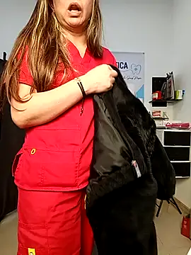 Snapshot of Madisson-04_ chatting on January 16, 2026, 7:51 pm Madisson-04 online show from January 16, 2026, 7:51 pm