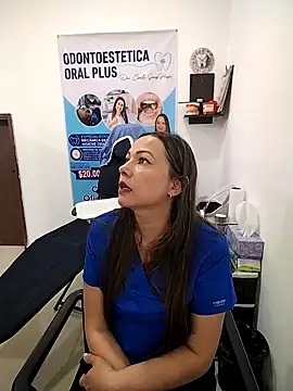 Madisson-04  online show from November 13, 2025, 6:34 pm