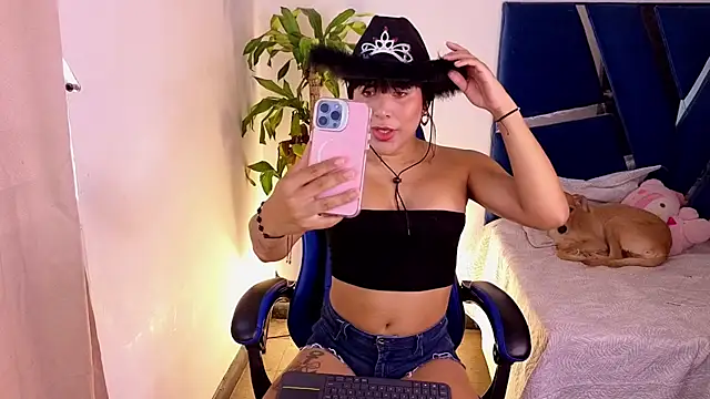dahiana marin online show from August 4, 2026, 8:13 pm
