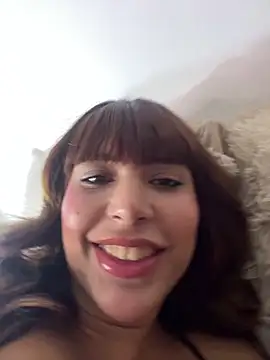 dahiana marin online show from December 16, 2025, 11:09 pm