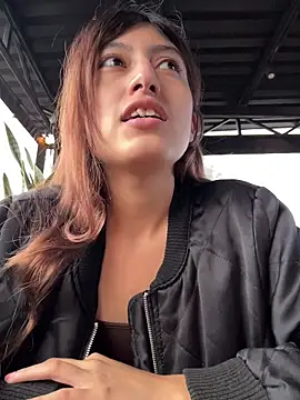 Clavelnegro online show from November 21, 2025, 11:04 pm