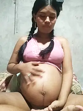 Snapshot of julietta1453 chatting on December 20, 2025, 12:24 am julietta1453 online show from December 20, 2025, 12:24 am