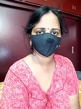 Snapshot of Mee_harini-telugupilla chatting on April 10, 2026, 3:13 am Mee harini-telugupilla online show from April 10, 2026, 3:13 am