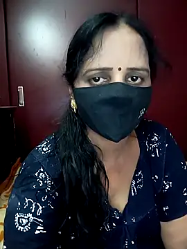 Snapshot of Mee_harini-telugupilla chatting on April 9, 2026, 7:36 am Mee harini-telugupilla online show from April 9, 2026, 7:36 am