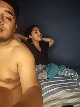 badlove42 online show from December 15, 2025, 4:51 am