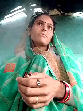 Snapshot of H_seema chatting on February 11, 2026, 2:11 am H seema online show from February 11, 2026, 2:11 am