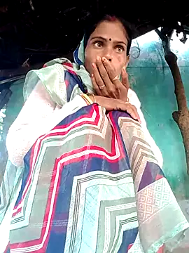 Snapshot of H_seema chatting on October 15, 2025, 1:15 am H seema online show from October 15, 2025, 1:15 am